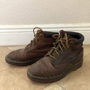 Doc Martens Brown Air Cushioned Sole / Size 5.5